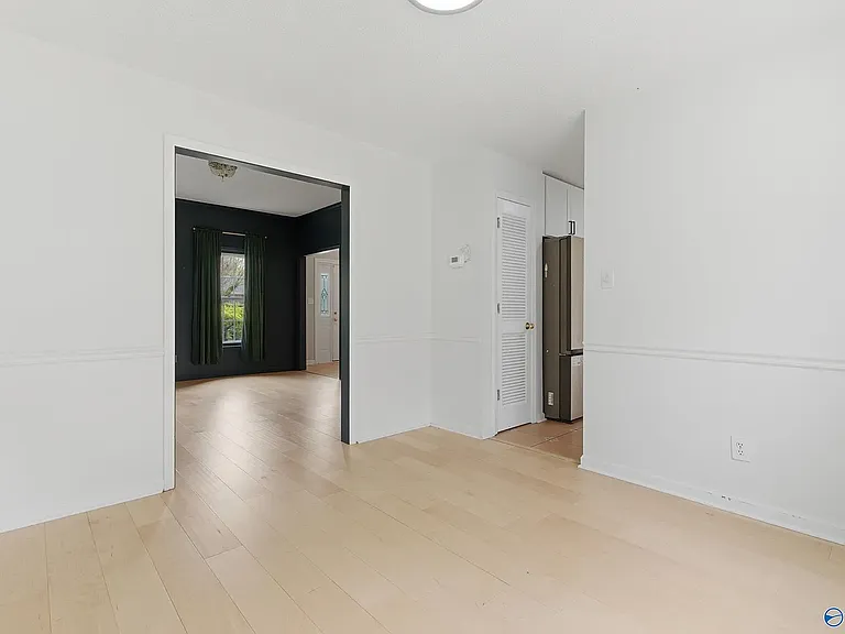 106 Golden Oak Dr — Photo 17