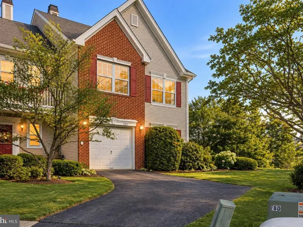 200 Delmar Ct, North Wales, PA 19454