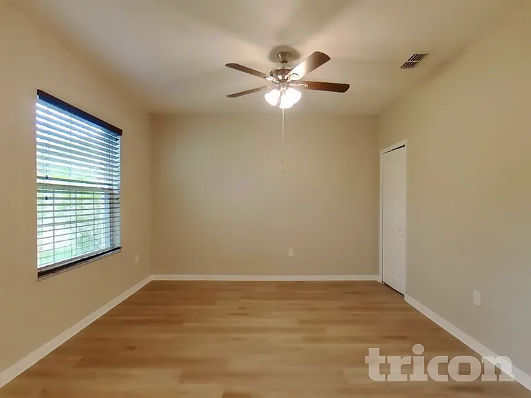 5095 Brilliance Cir — Photo 4