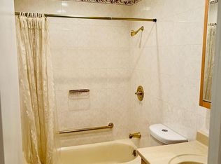 15719 45th Ave FLOOR 2, Flushing, NY 11355