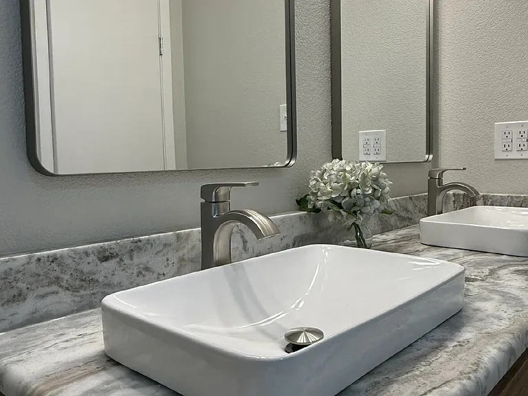 109 Redbud Cir — Photo 25