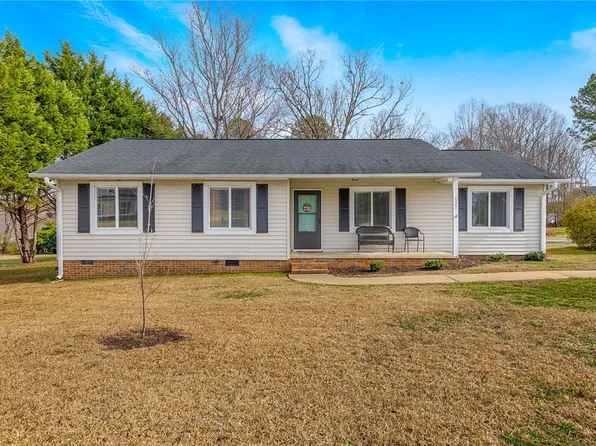 527 Piney Trail Rd, Liberty, SC 29657