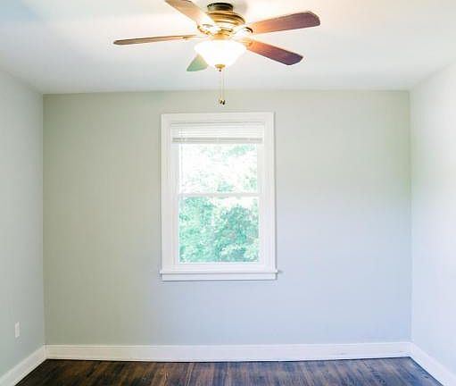 3rd image of 2846 Bon Oaks Ln