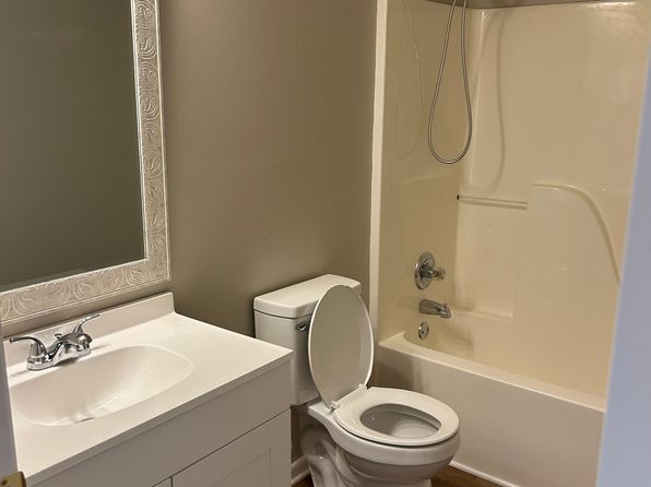 208 Rogers Ct #208