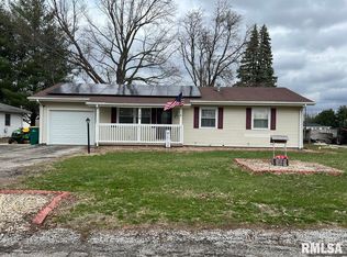 124 Harmony Ln, Macomb, IL 61455