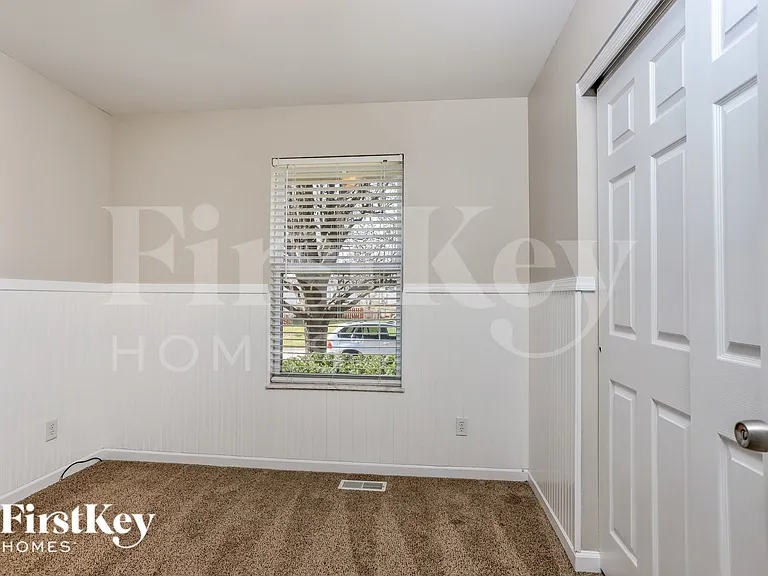 70 Fawn Oaks Dr — Photo 9