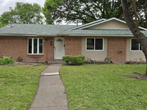 1117 Wake Dr, Richardson, TX 75081