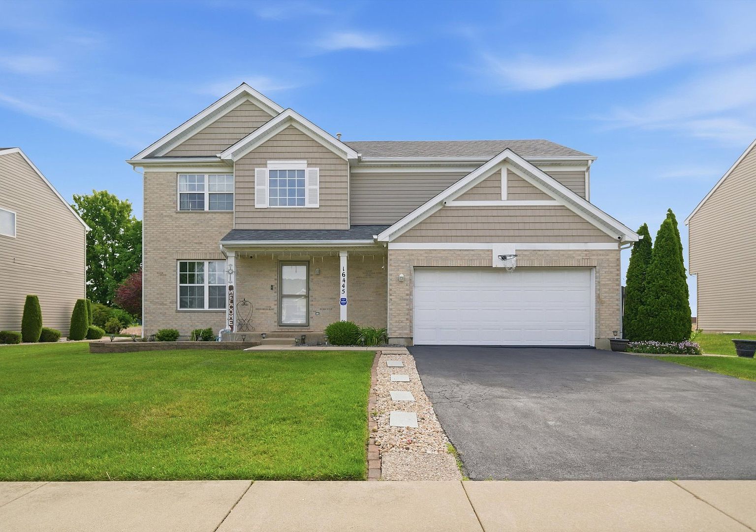16445 Siegel Dr, Crest Hill, IL 60403 | MLS #12741984 | Zillow