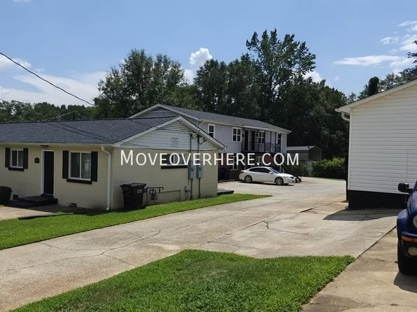 107 Hill St APT D, Simpsonville, SC 29681