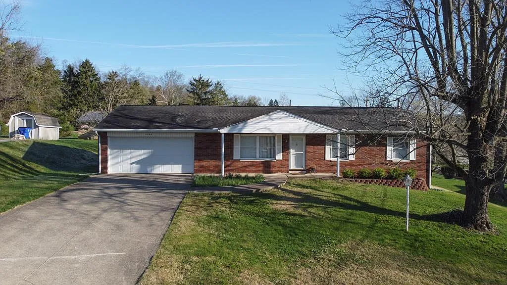 1233 Dolphin St photo 1