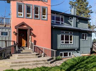 610 Vineyard Rd, Hood River, OR