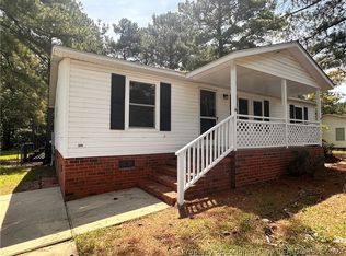 705 McDougald Dr, Raeford, NC 28376