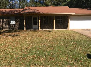 5860 E Sedgwick Ct, Jackson, MS 39211