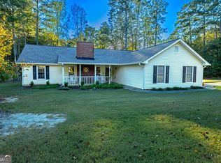 10990 Clearwater Dr, Hampton, GA 30228