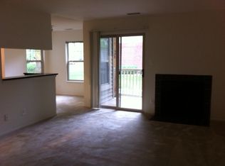 11704 Olde English Dr #11704G, Reston, VA 20190