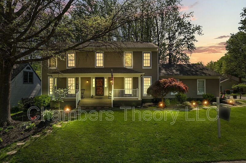 1st image of 10372 Steamboat Landing Ln