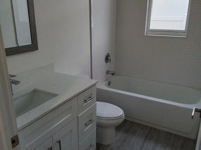 1258 SW Santiago Ave — Photo 18