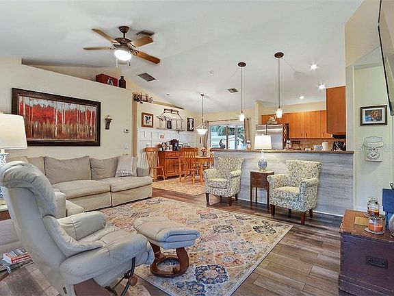 5th image of 1641 Atwater Dr
