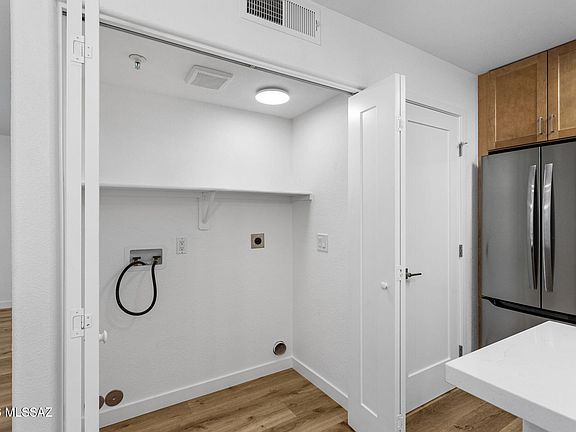 5th image of 5751 N Kolb Rd Unit 40106