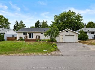 60 Hemlock St, Highlands East, ON K0L1M0