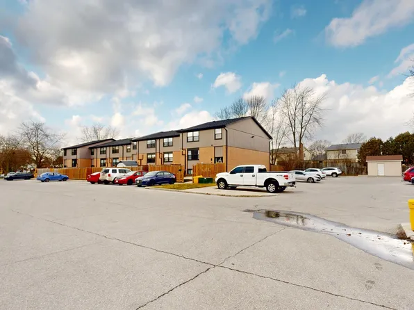 105 Andover Dr #24, London, ON N6J 4B1