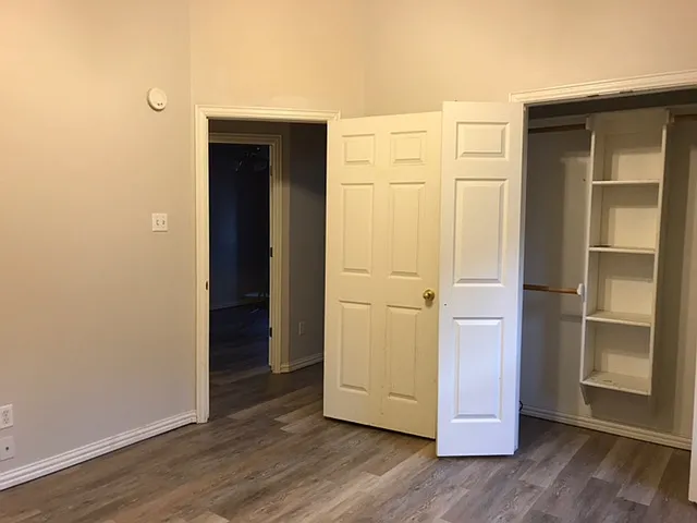 1020 Brookhaven Dr — Photo 11