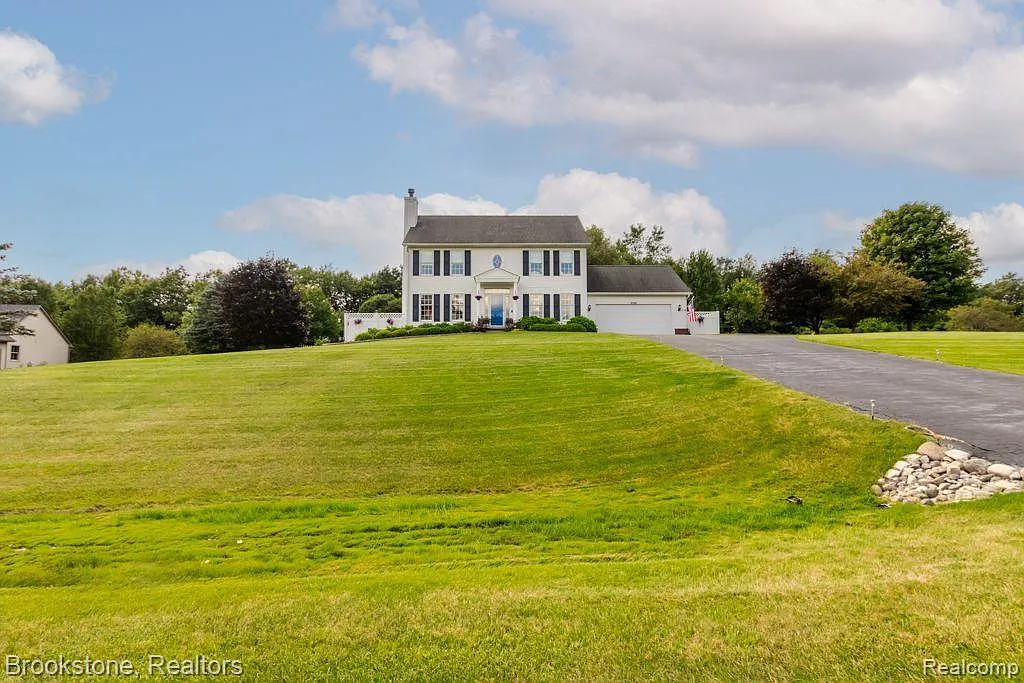 10575 Whistler Pkwy photo 1
