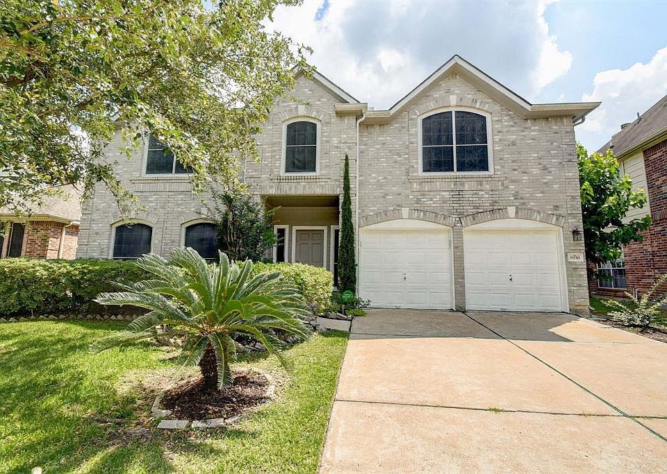 1st image of 8930 Eaglecove Dr