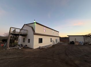 172 Mountain Rd #172, Kennebunkport, ME 04046