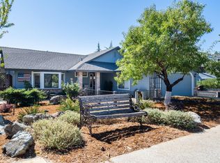 125 Castlemont Dr, Grass Valley, CA 95945