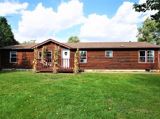 5501 Catlin Homer Rd, Fairmount, IL 61841