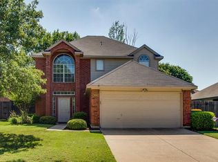 2008 Choctaw Ridge Dr, Lewisville, TX 75067