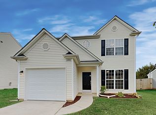 1321 Peach Park Ln, Charlotte, NC 28216