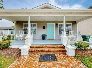 611 Broad St, Beaufort, NC 28516
