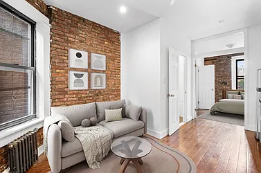 Rented by Living New York