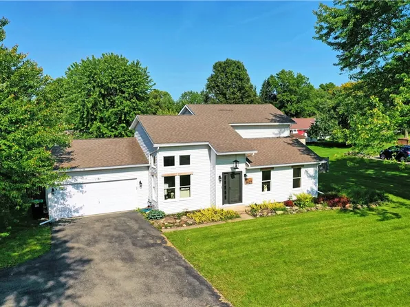 3627 Clearview Dr, Hermitage, PA 16148