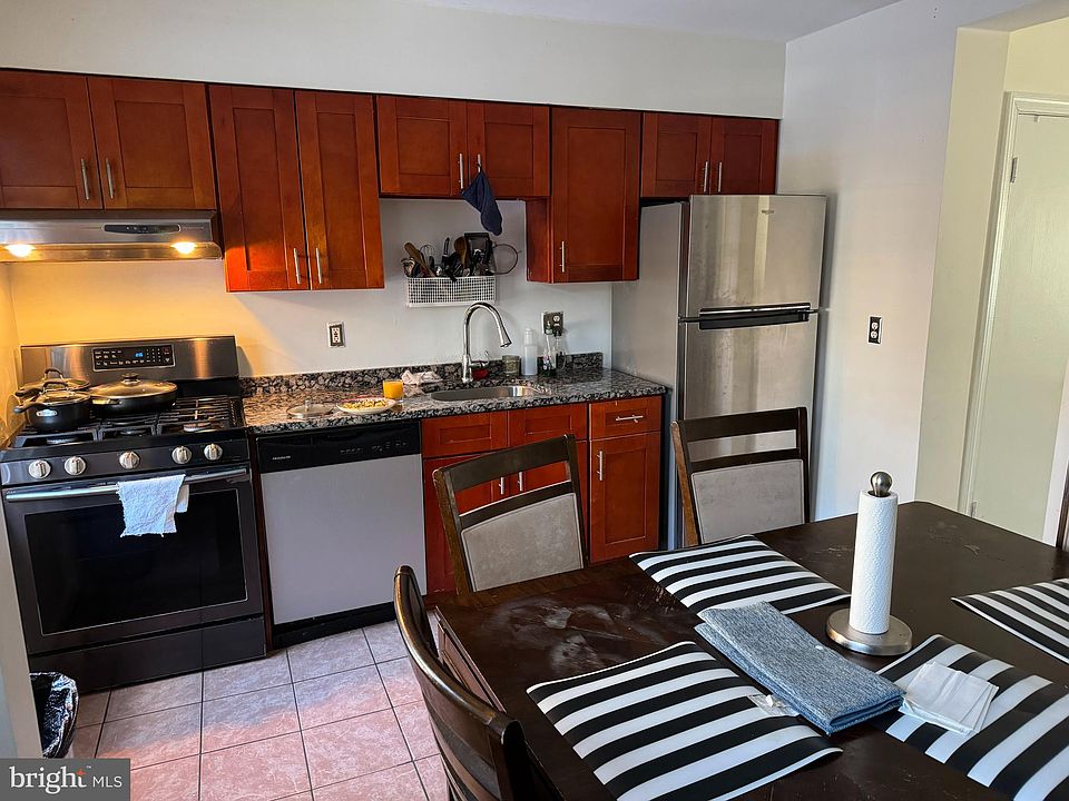 2nd image of 5103 10th St S APT 3