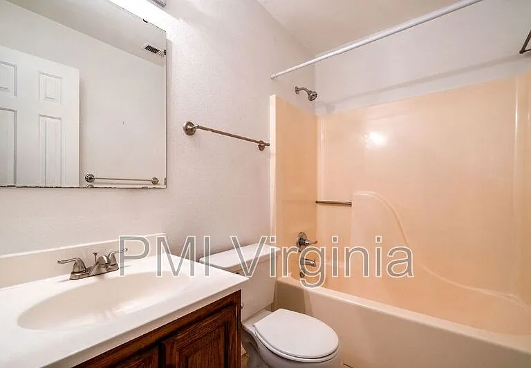 812 Tuition Ct — Photo 23