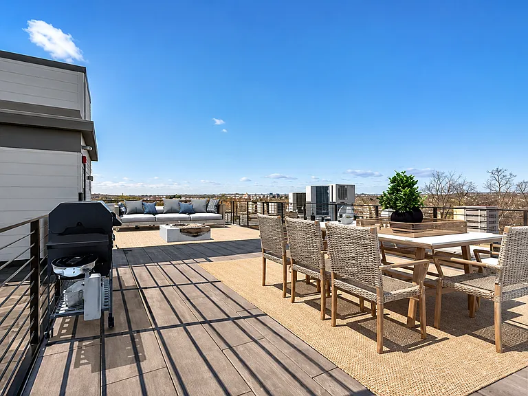 85 Myrtle St #107 — Photo 7