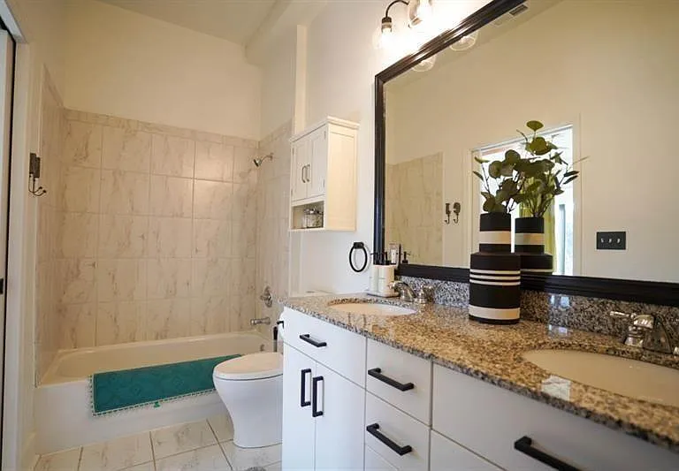 384 Ralph McGill Blvd NE #410 — Photo 12
