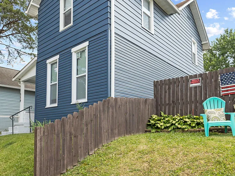 119 Wisconsin St — Photo 20