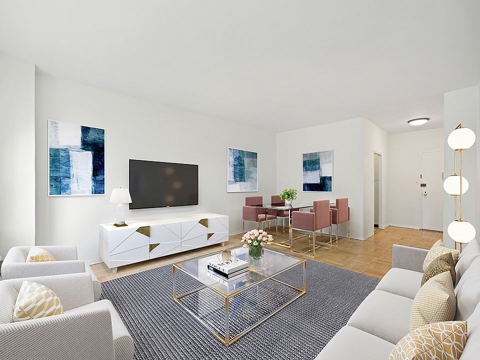 1st image of 30 W 60th St APT 14T