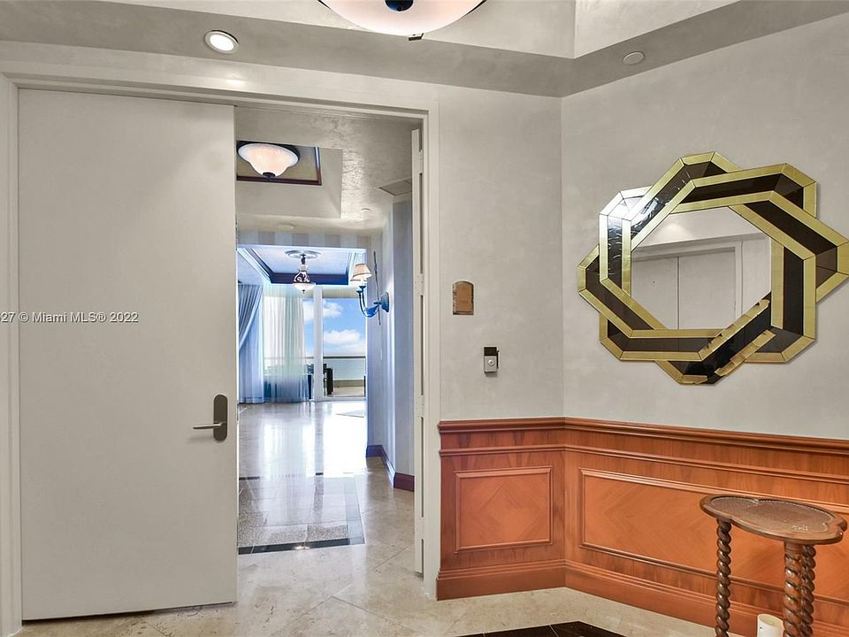 1st image of 16051 Collins Ave APT 2504