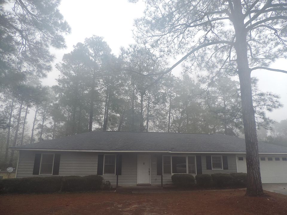 1st image of 114 Rogers Ct