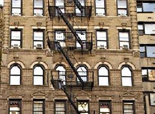 324 E 52nd St APT 2C, New York, NY 10022