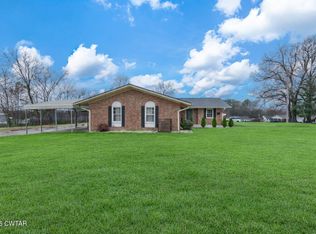 108 Hospital Dr, Trenton, TN 38382