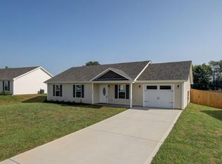 232 Bob White Trl, Oak Grove, KY 42262