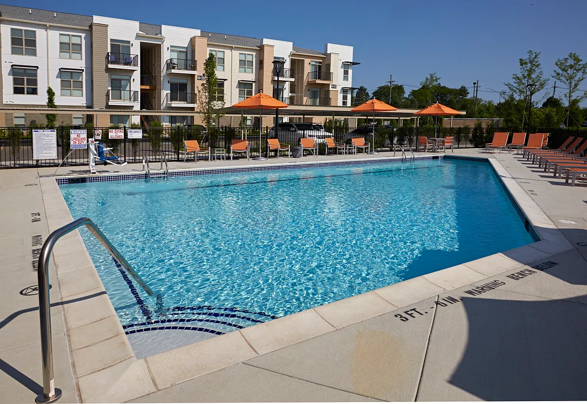 Five Points Apartments — Photo 3