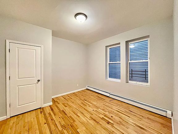 2nd image of 294 14th Ave #6D