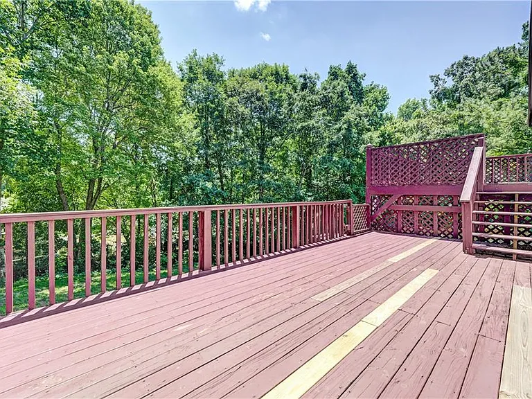 1566 Greyson Rdg — Photo 47